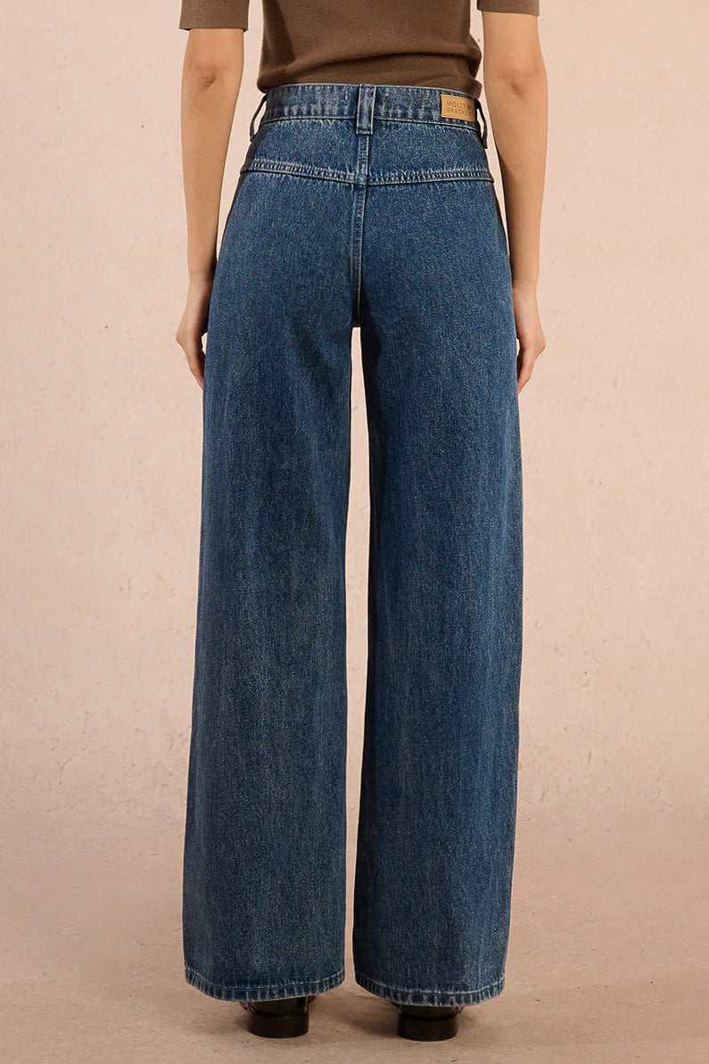 Molly Square Pocket Denim