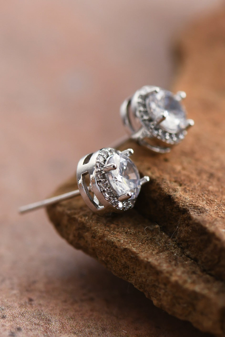Beckett Round Crystal Stud Earring