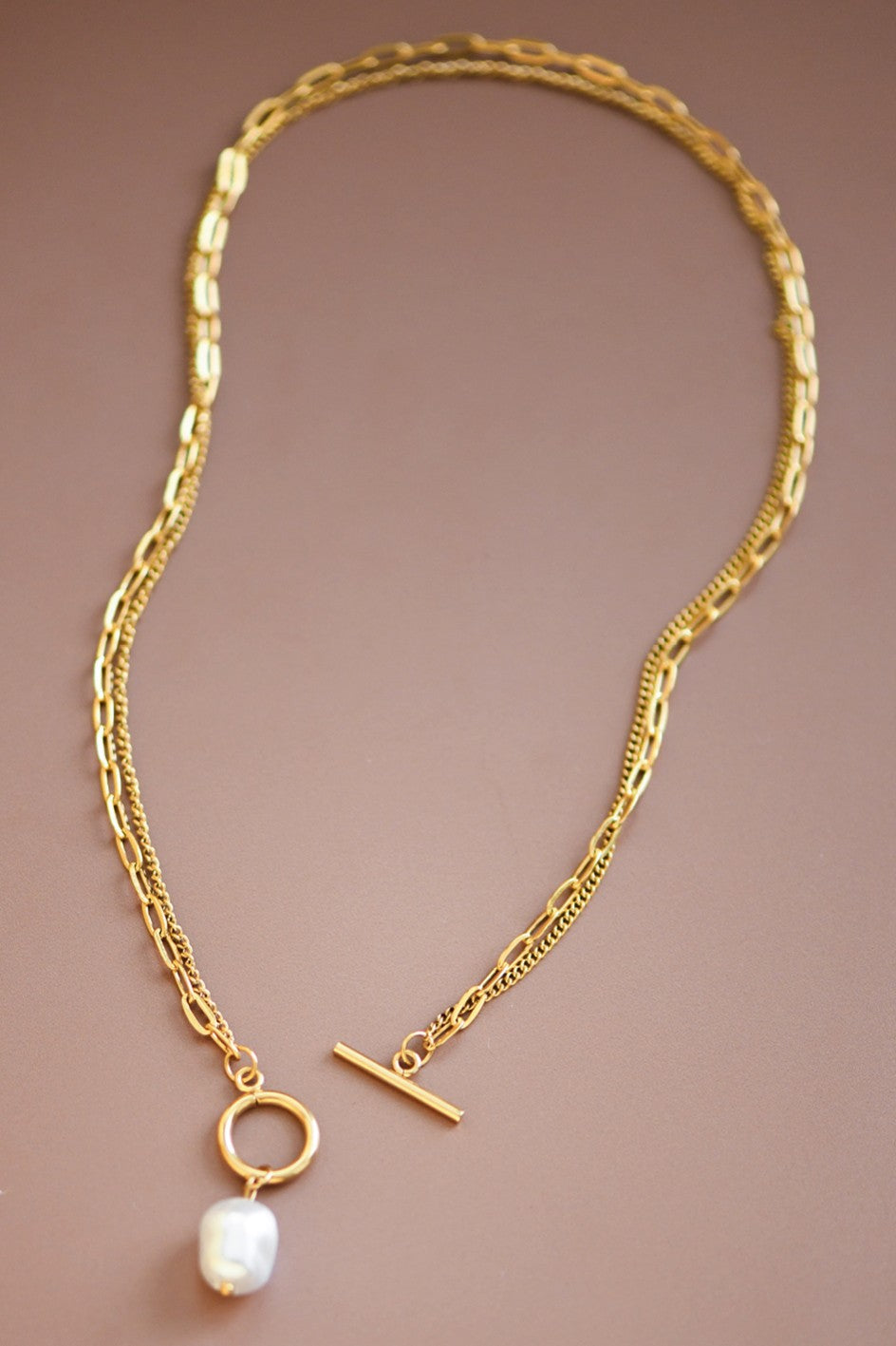 Nicola Pearl Toggle Necklace