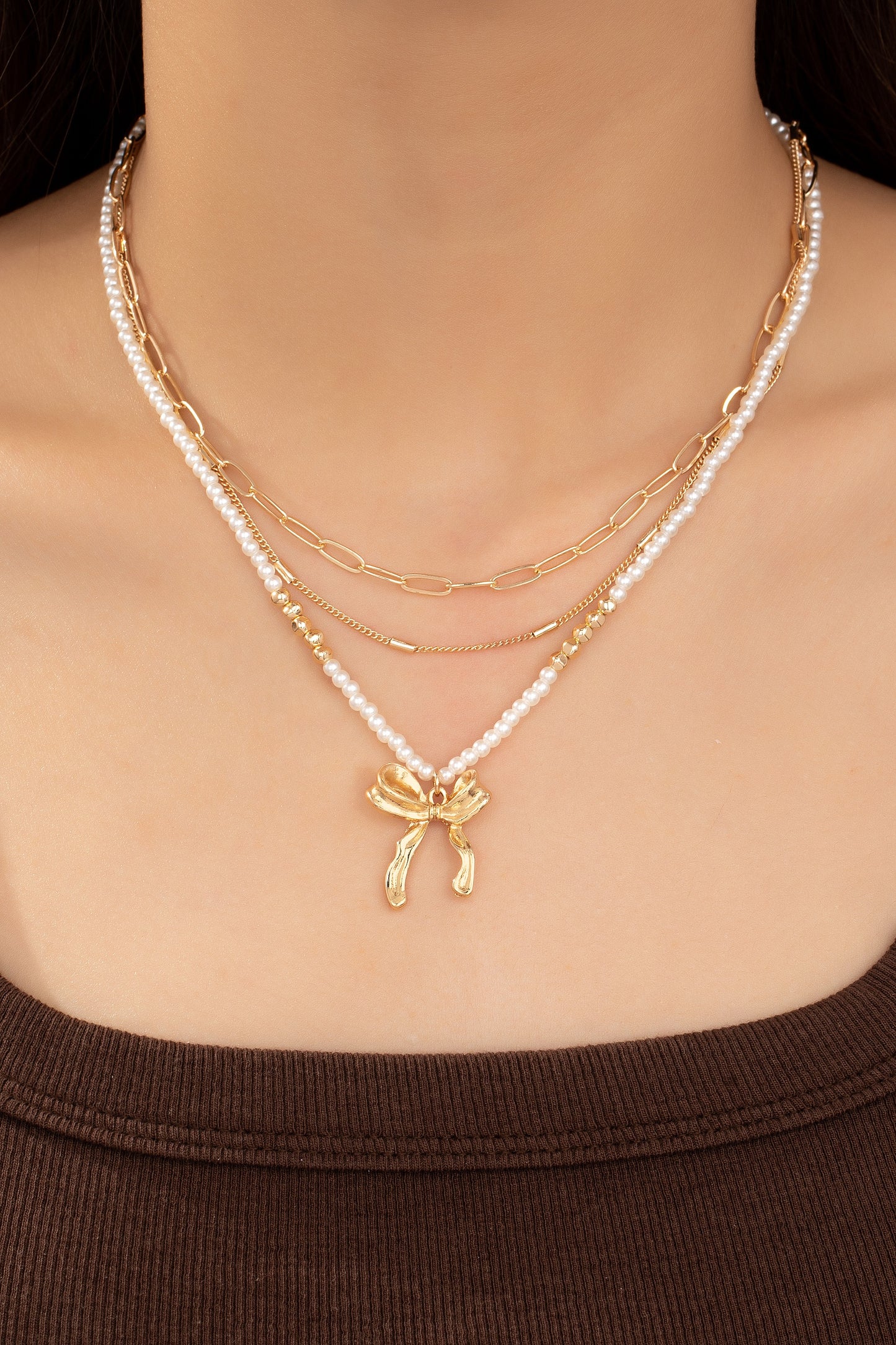 Layered Pearl Bow Necklace
