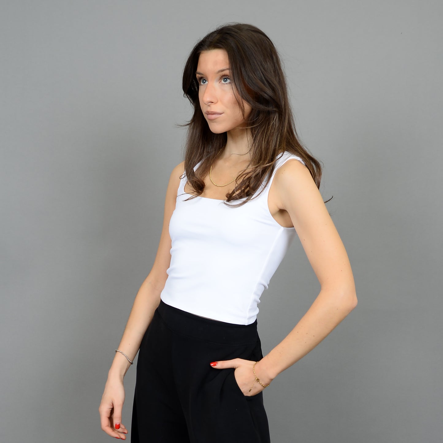 Mariana - White