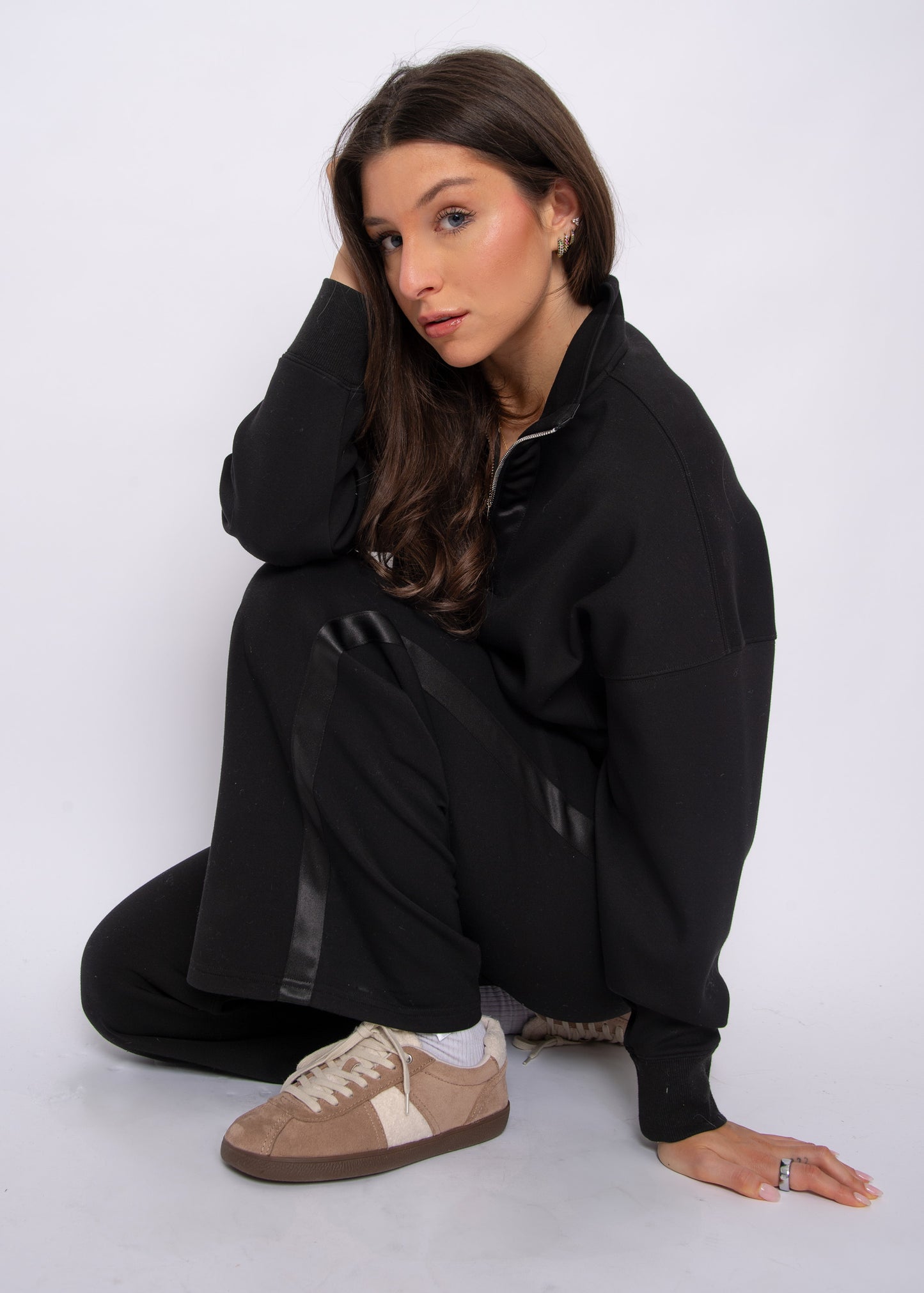 Mailyn 1/2 Zip Satin Trim