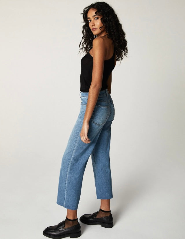 Greta light larchmont Jean