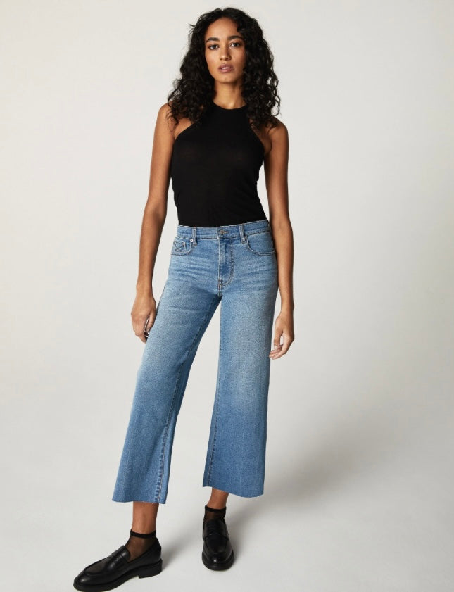Greta light larchmont Jean