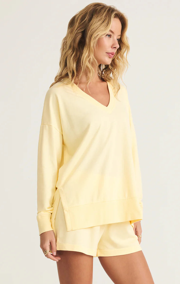 Modern V-Neck Weekender - Mellow Yellow