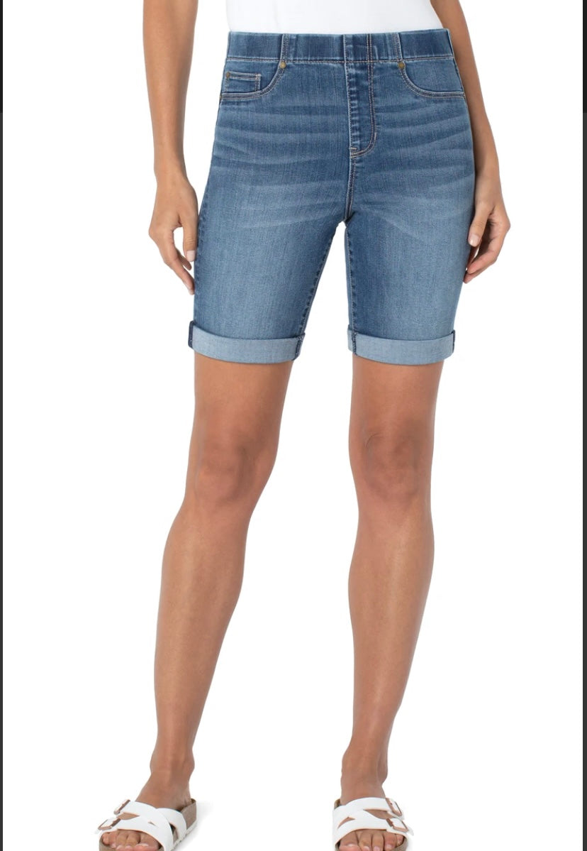 Chloe Bermuda Short