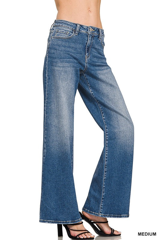 Zen High Rise Straight Leg -Medium Wash