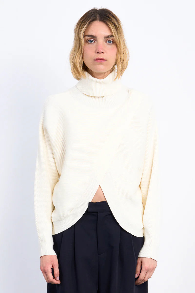 Molly Crossover Knit - Cream
