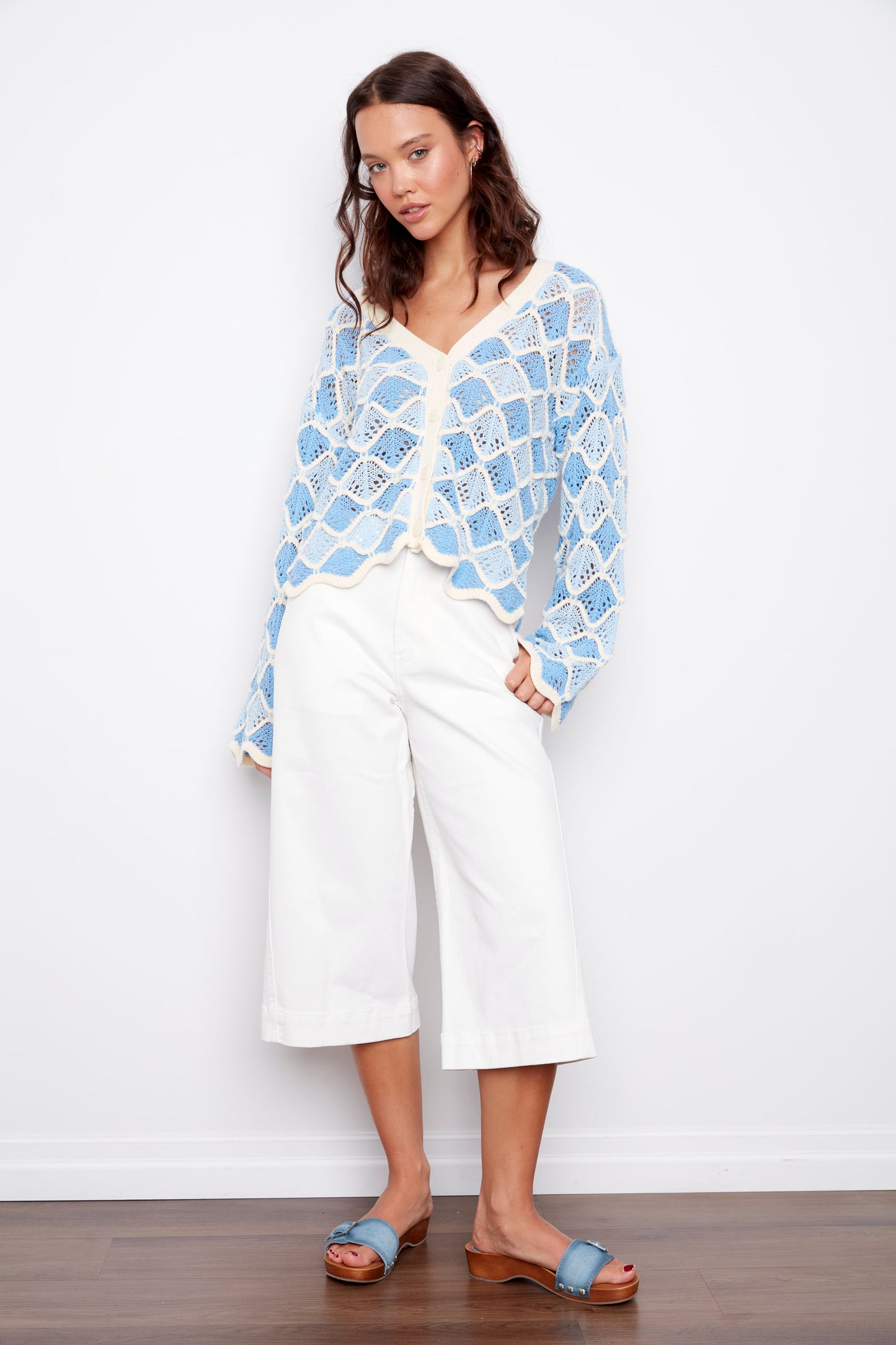 June White Wash Capri