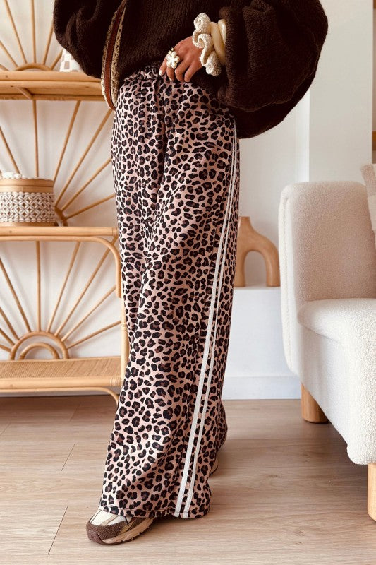 Wide Leg Animal Print Pant