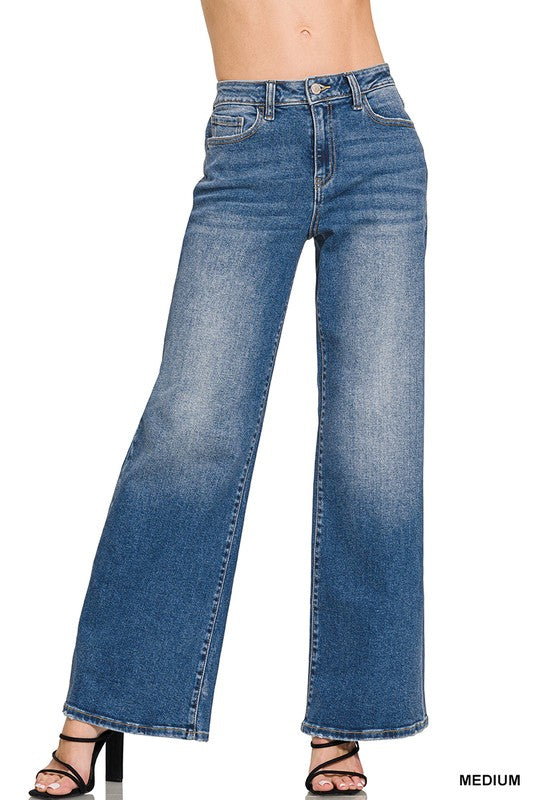 Zen High Rise Straight Leg -Medium Wash