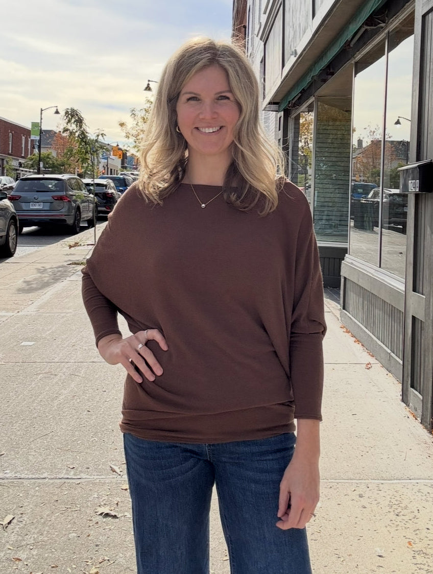 Payton Dolman Sleeve - Walnut