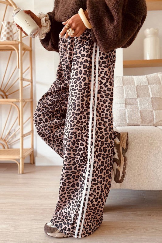 Wide Leg Animal Print Pant