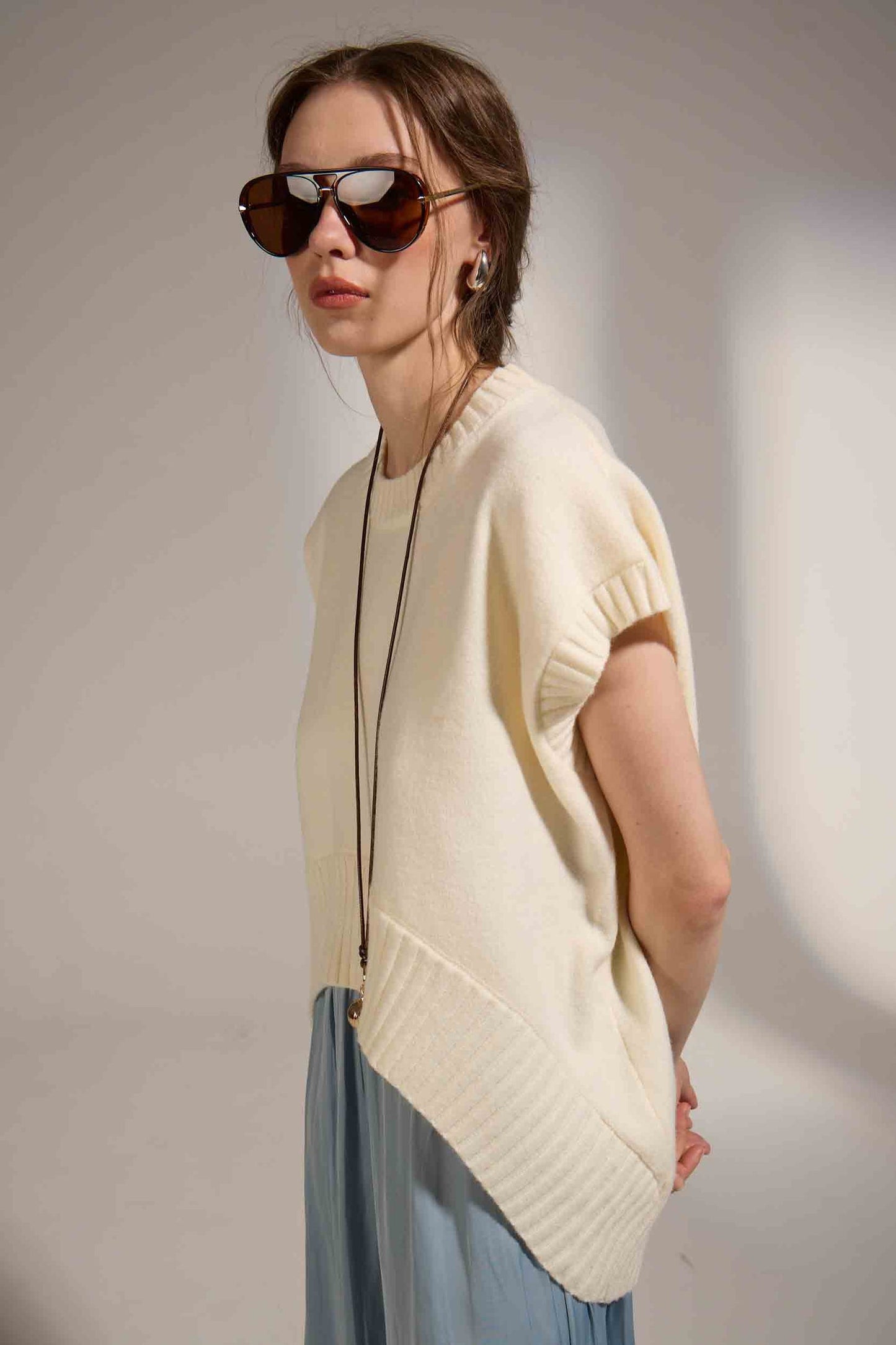 Jethro Knit Vest - Ecru