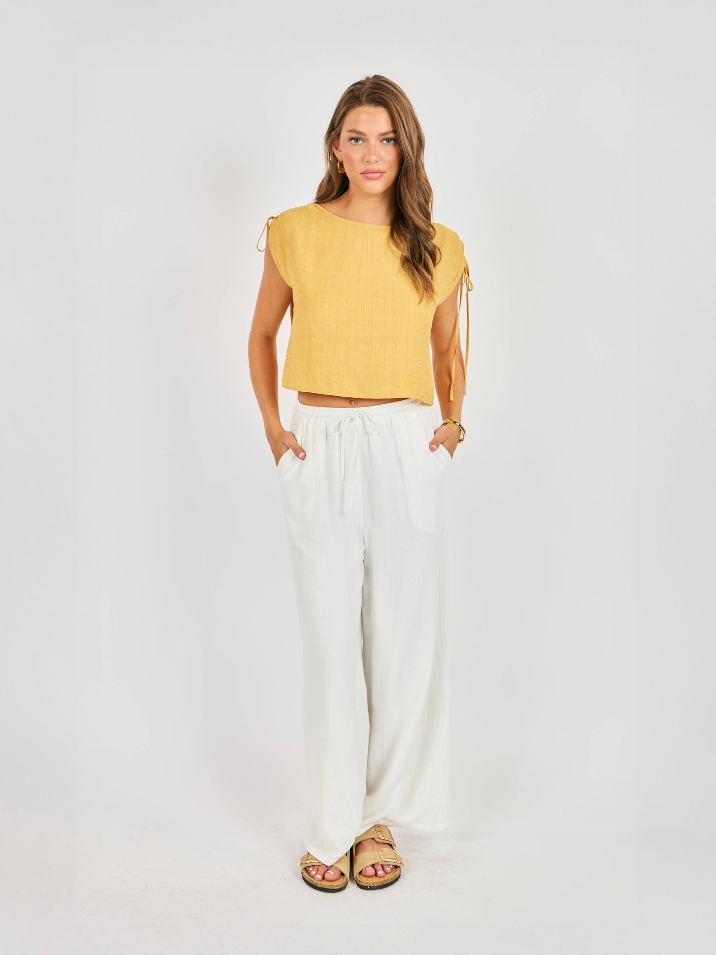 Tammy - White