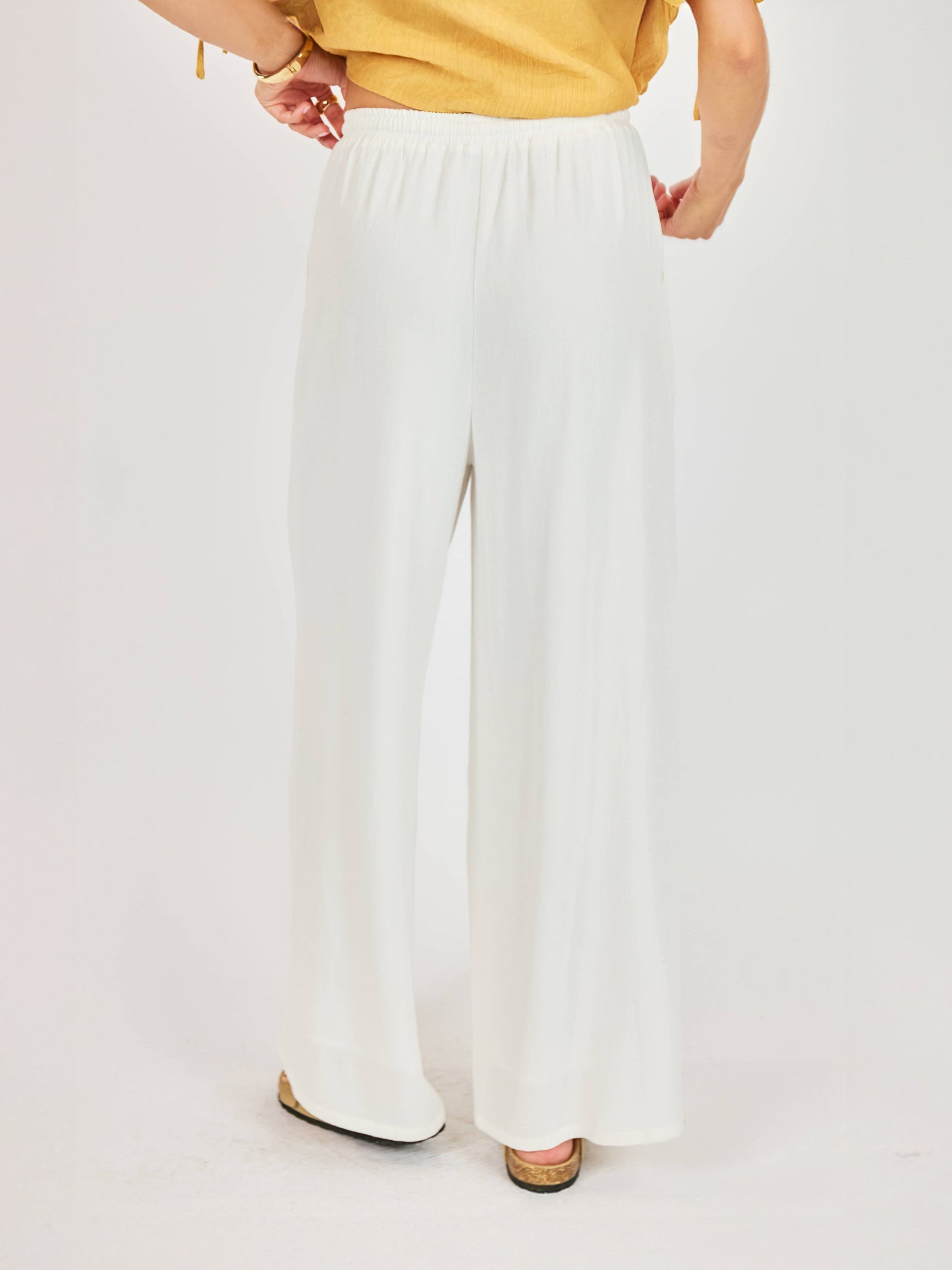 Tammy - White