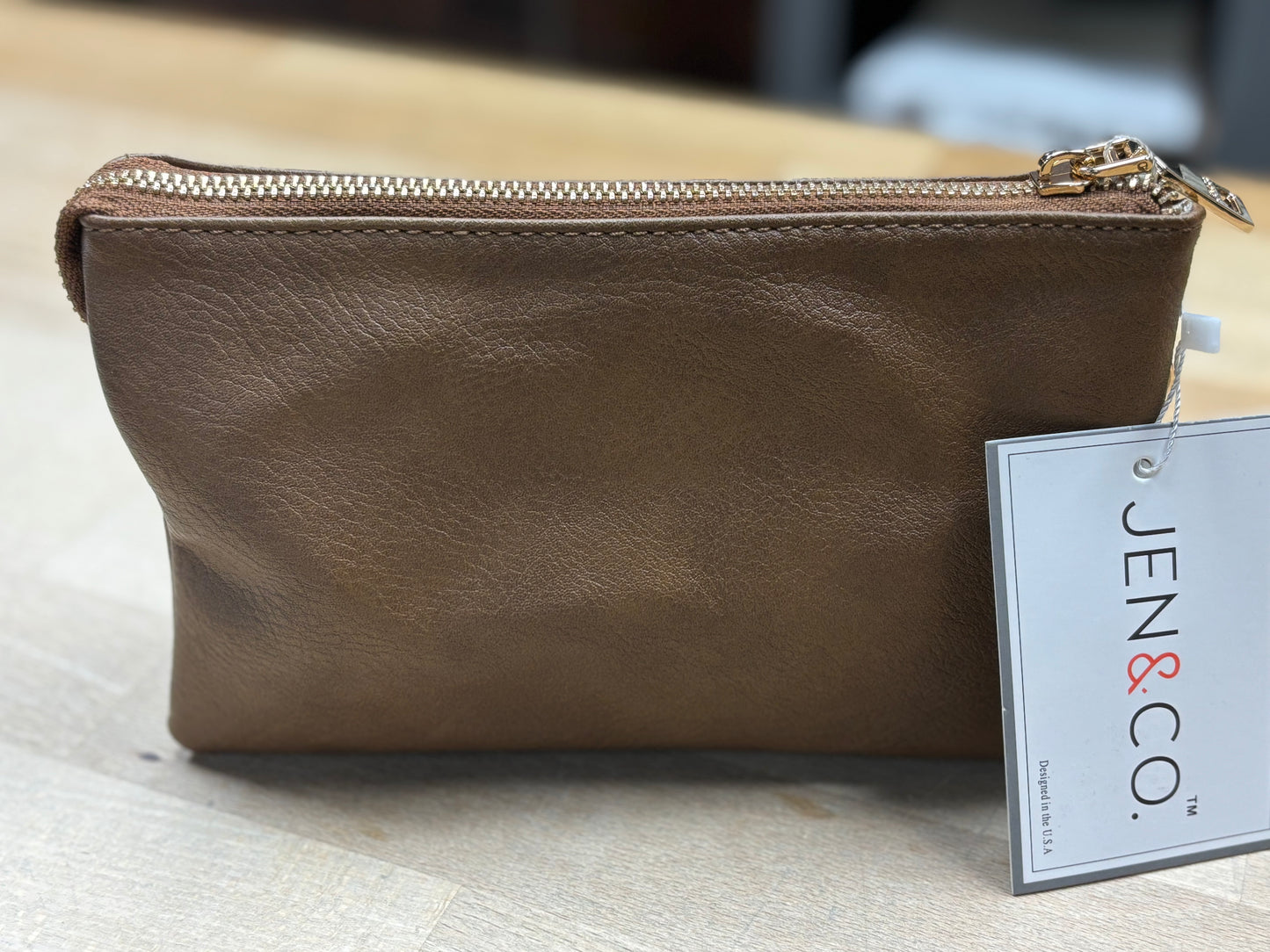 Riley Crossover- Chestnut