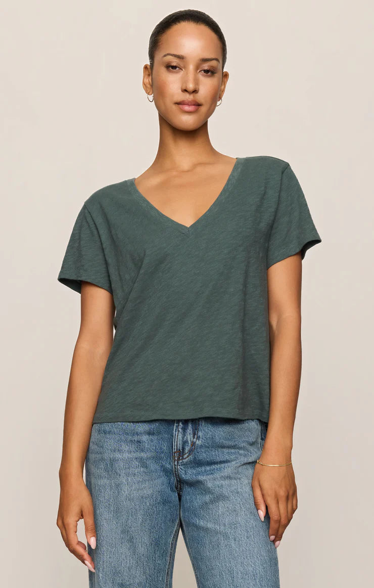Nomad V Neck Tee - Emerald Cove