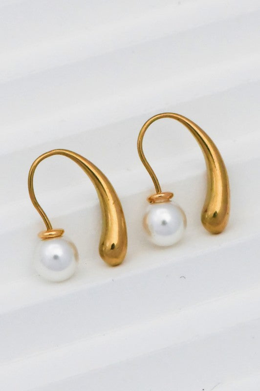 Pearl Drop Earring