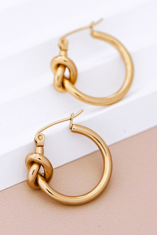 Lil - Gold Knot Hoop