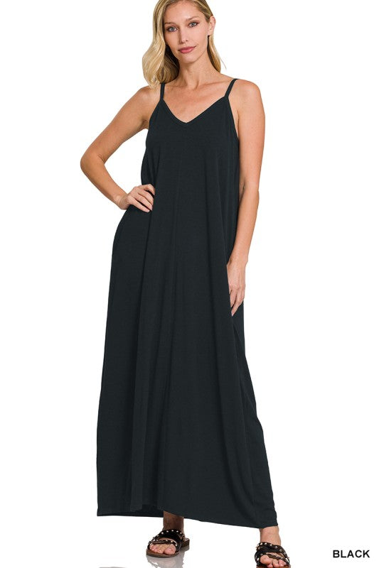 V-Neck Maxi Dress with Side Pockets - Black