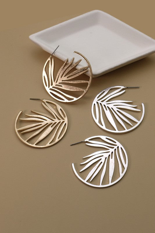 Cutout Leaf Hoop Earring - Gold