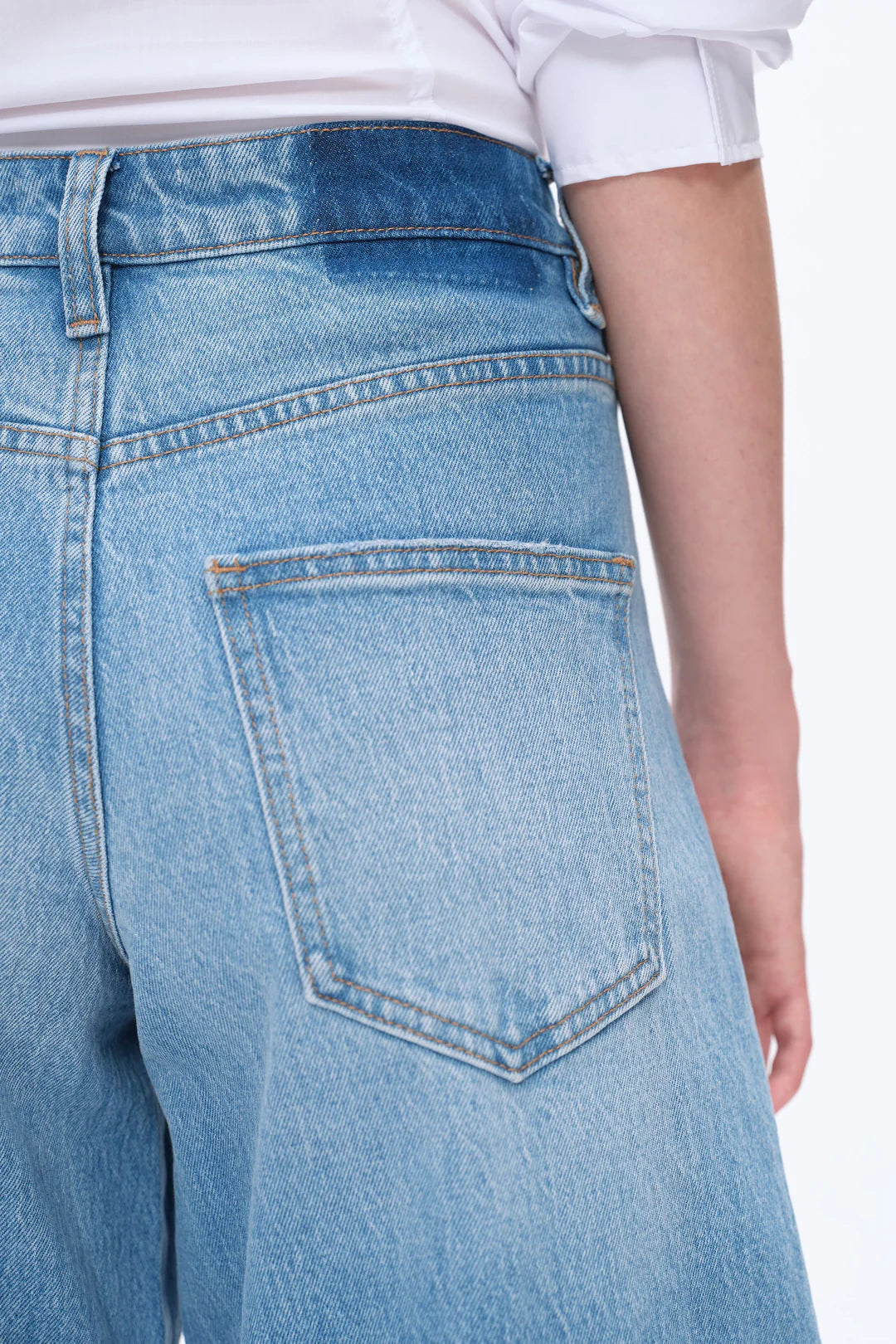 Daisy High Rise Barrel Jean