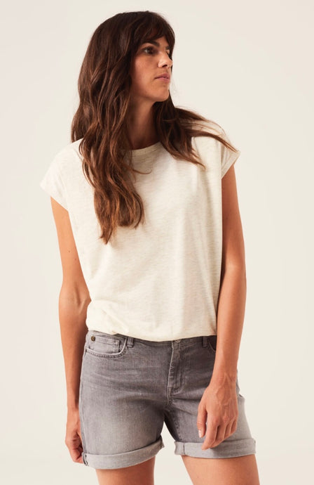 Rachelle Light Bermuda Short